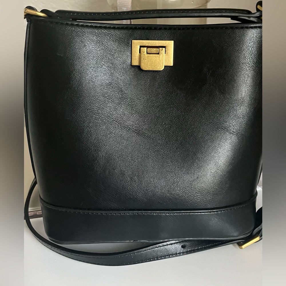 Mango bucket bag crossbody